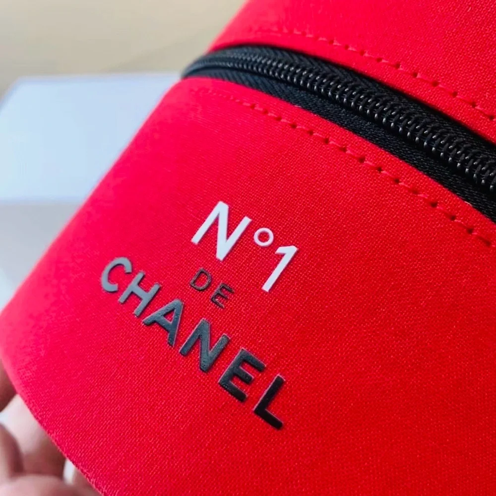 Chanel N1 Red Zip Cosmetic‎ Case
